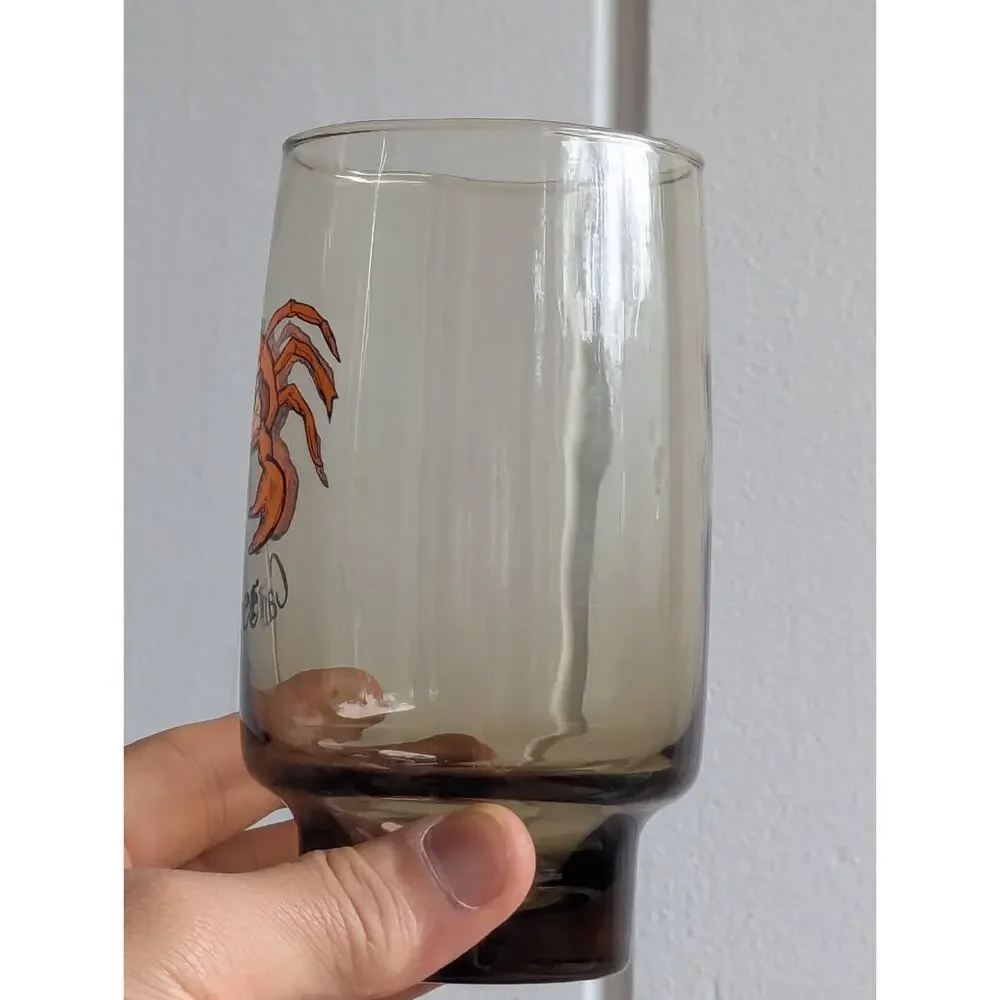 Vintage Cancer Zodiac‎ Drinking Glass – Astrology Barware – Smoky Glass Crab Cup